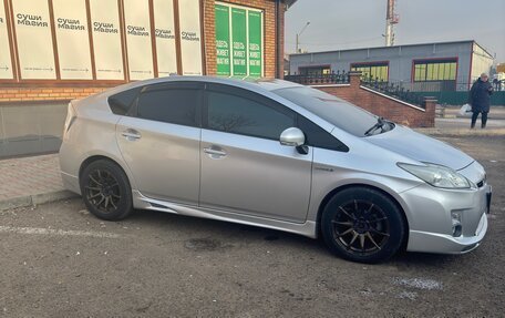 Toyota Prius, 2010 год, 1 070 000 рублей, 19 фотография