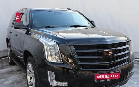 Cadillac Escalade IV, 2018 год, 6 299 000 рублей, 3 фотография