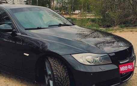 BMW 3 серия, 2005 год, 850 000 рублей, 4 фотография