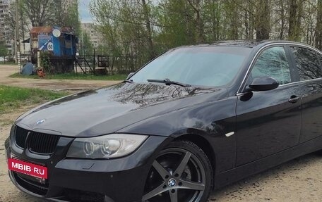 BMW 3 серия, 2005 год, 850 000 рублей, 3 фотография