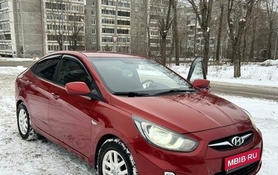 Hyundai Solaris II рестайлинг, 2011 год, 770 000 рублей, 1 фотография