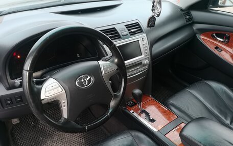 Toyota Camry, 2011 год, 1 100 000 рублей, 7 фотография