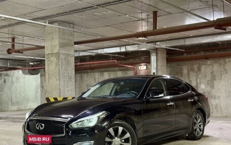 Infiniti Q70 I, 2015 год, 2 690 000 рублей, 39 фотография