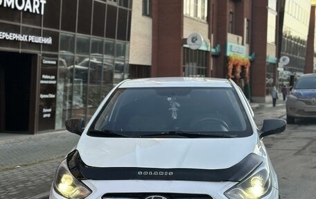 Hyundai Solaris II рестайлинг, 2011 год, 698 000 рублей, 8 фотография