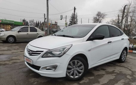 Hyundai Solaris II рестайлинг, 2015 год, 700 000 рублей, 7 фотография