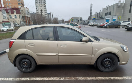 KIA Rio II, 2011 год, 600 000 рублей, 4 фотография