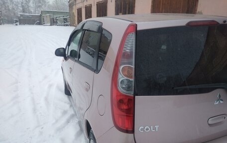 Mitsubishi Colt VI рестайлинг, 2010 год, 639 000 рублей, 2 фотография