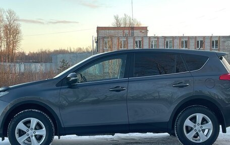 Toyota RAV4, 2013 год, 1 888 000 рублей, 7 фотография