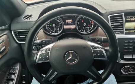 Mercedes-Benz GL-Класс, 2015 год, 3 100 000 рублей, 16 фотография