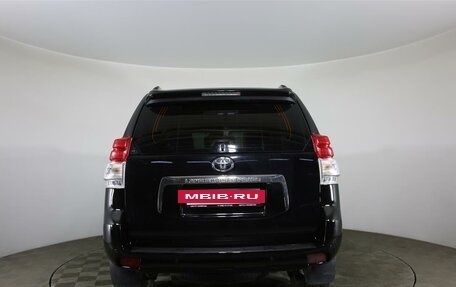 Toyota Land Cruiser Prado 150 рестайлинг 2, 2011 год, 2 997 000 рублей, 6 фотография