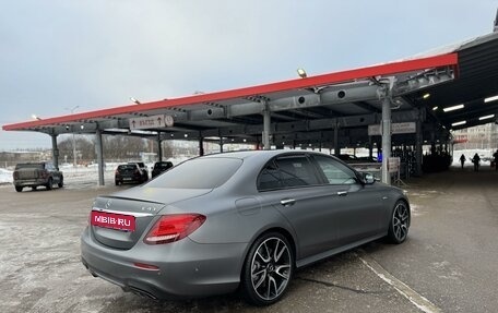 Mercedes-Benz E-Класс AMG, 2018 год, 6 390 000 рублей, 5 фотография