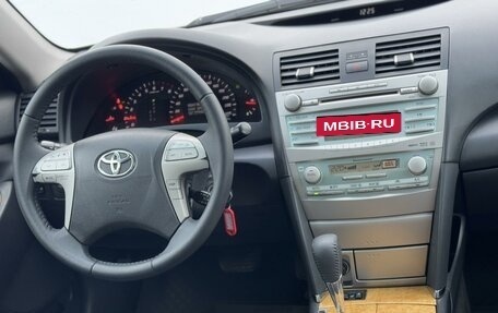 Toyota Camry, 2007 год, 1 300 000 рублей, 22 фотография