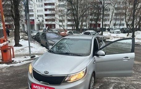 KIA Rio III рестайлинг, 2015 год, 1 170 000 рублей, 2 фотография