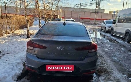 Hyundai Elantra VI рестайлинг, 2019 год, 1 550 000 рублей, 3 фотография