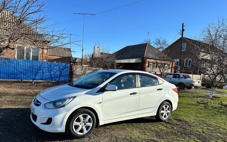 Hyundai Solaris II рестайлинг, 2013 год, 700 000 рублей, 7 фотография