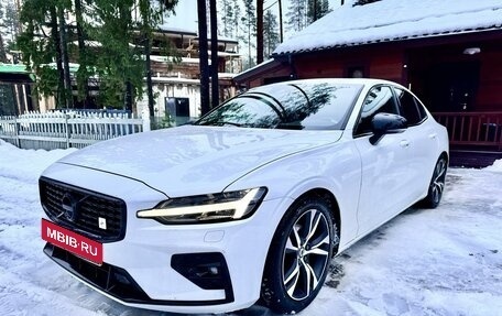 Volvo S60 III, 2019 год, 3 285 000 рублей, 4 фотография