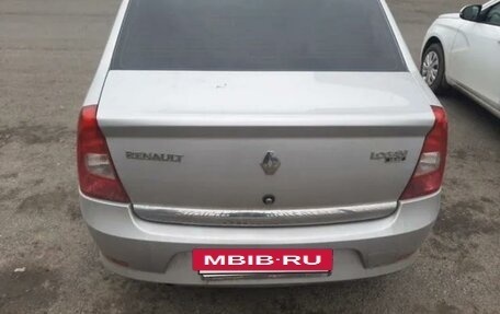 Renault Logan I, 2013 год, 595 000 рублей, 2 фотография