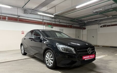 Mercedes-Benz A-Класс, 2013 год, 1 300 000 рублей, 3 фотография