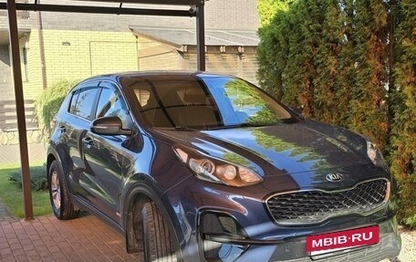 KIA Sportage IV рестайлинг, 2019 год, 2 199 000 рублей, 3 фотография