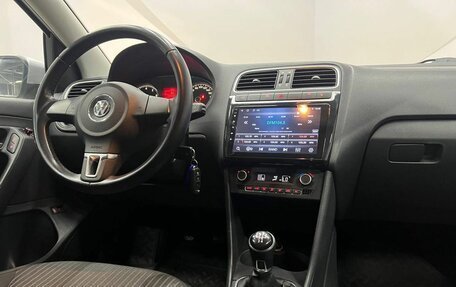 Volkswagen Polo VI (EU Market), 2013 год, 798 000 рублей, 17 фотография