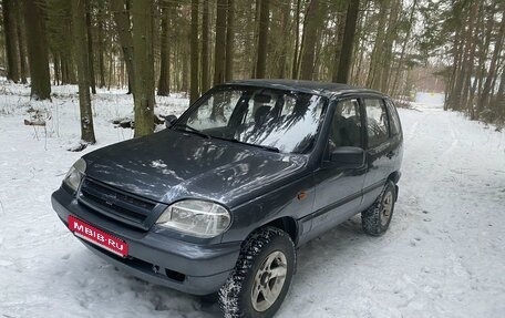 Chevrolet Niva I рестайлинг, 2004 год, 320 000 рублей, 10 фотография