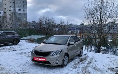 KIA Rio III рестайлинг, 2012 год, 900 000 рублей, 4 фотография