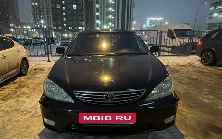 Toyota Camry V40, 2005 год, 1 250 000 рублей, 3 фотография