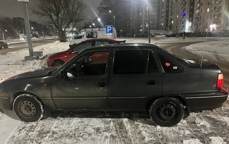 Daewoo Nexia I рестайлинг, 2003 год, 250 000 рублей, 3 фотография