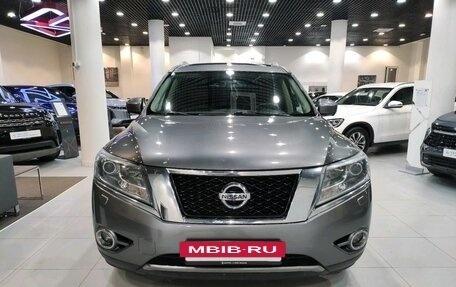 Nissan Pathfinder, 2016 год, 2 080 000 рублей, 2 фотография