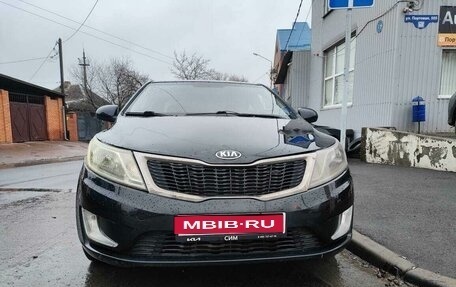 KIA Rio III рестайлинг, 2011 год, 820 000 рублей, 1 фотография