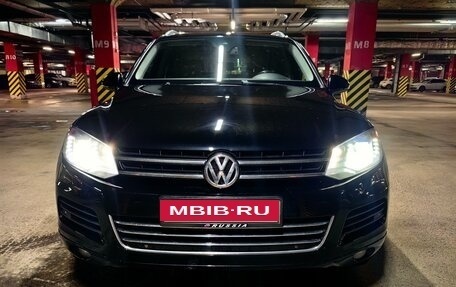 Volkswagen Touareg III, 2013 год, 2 590 000 рублей, 3 фотография