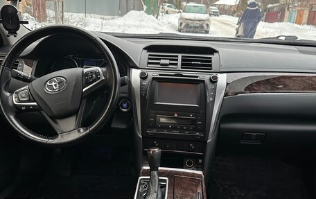 Toyota Camry, 2016 год, 2 300 000 рублей, 9 фотография