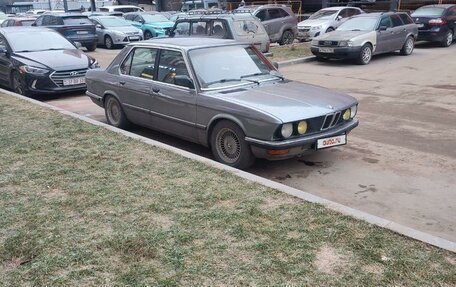 BMW 5 серия, 1982 год, 500 000 рублей, 7 фотография