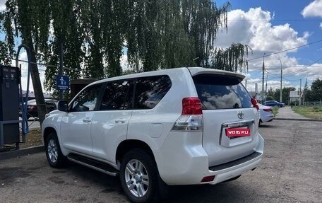 Toyota Land Cruiser Prado 150 рестайлинг 2, 2013 год, 3 050 000 рублей, 1 фотография