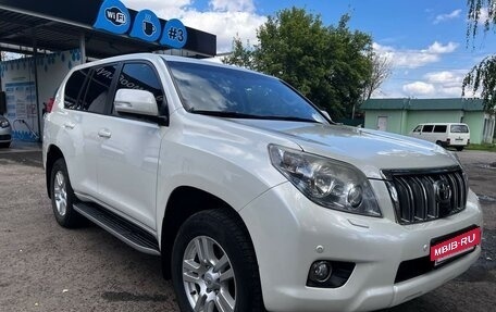 Toyota Land Cruiser Prado 150 рестайлинг 2, 2013 год, 3 050 000 рублей, 6 фотография