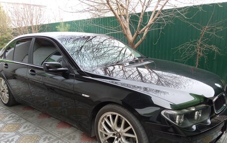 BMW 7 серия, 2004 год, 950 000 рублей, 1 фотография