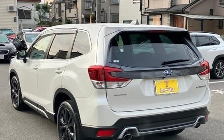 Subaru Forester, 2021 год, 2 190 000 рублей, 4 фотография