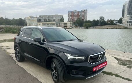 Volvo XC40 I, 2020 год, 3 100 000 рублей, 2 фотография