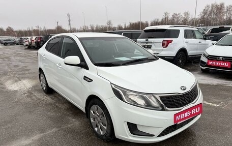 KIA Rio III рестайлинг, 2014 год, 831 000 рублей, 2 фотография