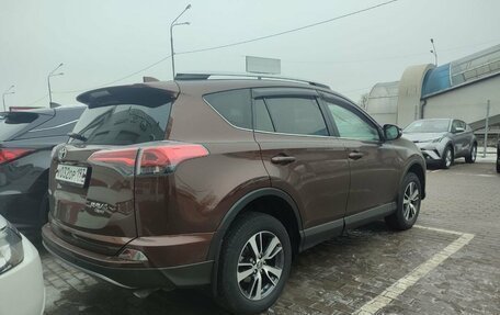 Toyota RAV4, 2017 год, 2 447 000 рублей, 3 фотография