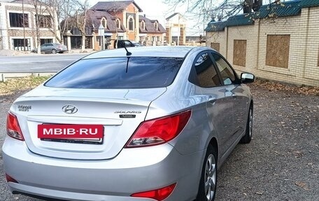 Hyundai Solaris II рестайлинг, 2015 год, 980 000 рублей, 5 фотография