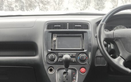 Honda Stream I рестайлинг, 2003 год, 700 000 рублей, 8 фотография