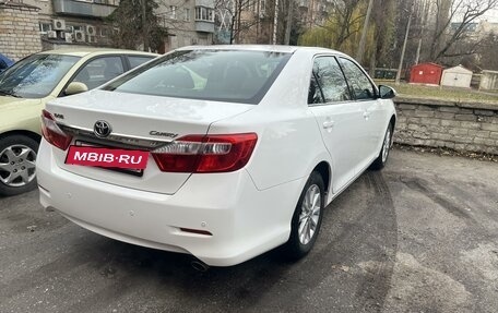 Toyota Camry, 2013 год, 2 200 000 рублей, 4 фотография