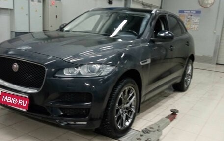 Jaguar F-Pace, 2017 год, 2 900 000 рублей, 1 фотография