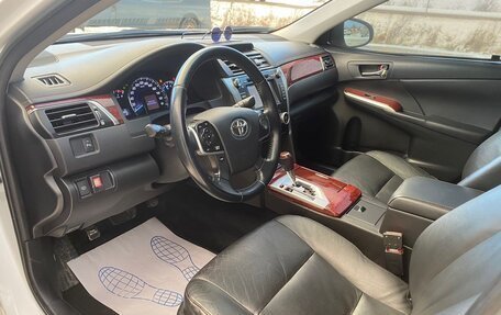 Toyota Camry, 2012 год, 1 750 000 рублей, 18 фотография