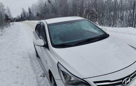 Hyundai Solaris II рестайлинг, 2014 год, 1 200 000 рублей, 4 фотография