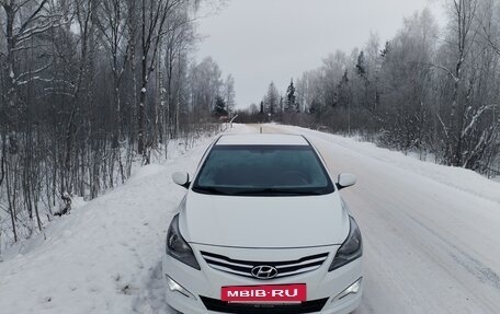 Hyundai Solaris II рестайлинг, 2014 год, 1 200 000 рублей, 8 фотография