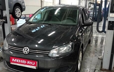 Volkswagen Polo VI (EU Market), 2013 год, 830 000 рублей, 1 фотография