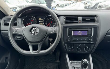 Volkswagen Jetta VI, 2014 год, 990 000 рублей, 13 фотография