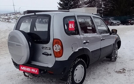 Chevrolet Niva I рестайлинг, 2010 год, 320 000 рублей, 3 фотография